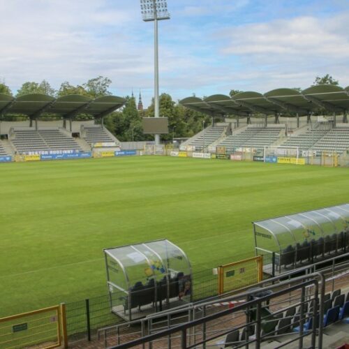 Mamy stadion nowoczesny, bezpieczny i  z najlepszą murawą