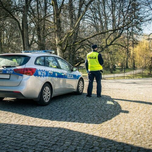 Pościg legnickiej drogówki – kierowca posiadał przy sobie narkotyki i był pod ich wpływem