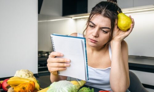 Dieta pudełkowa przy Hashimoto – co powinna zawierać i na co uważać?